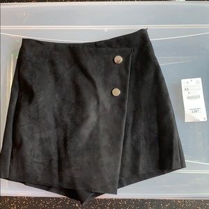 Zara Black skort